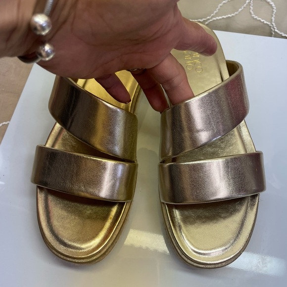 (P3) Franco Sarto gold leather platform sandals, women's size 8 - Picture 2 of 13